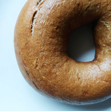 Load image into Gallery viewer, Rye Bagels - 6 count
